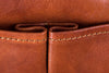 Umhängetasche Leder Braun Detail Frontansicht | Classic Brief